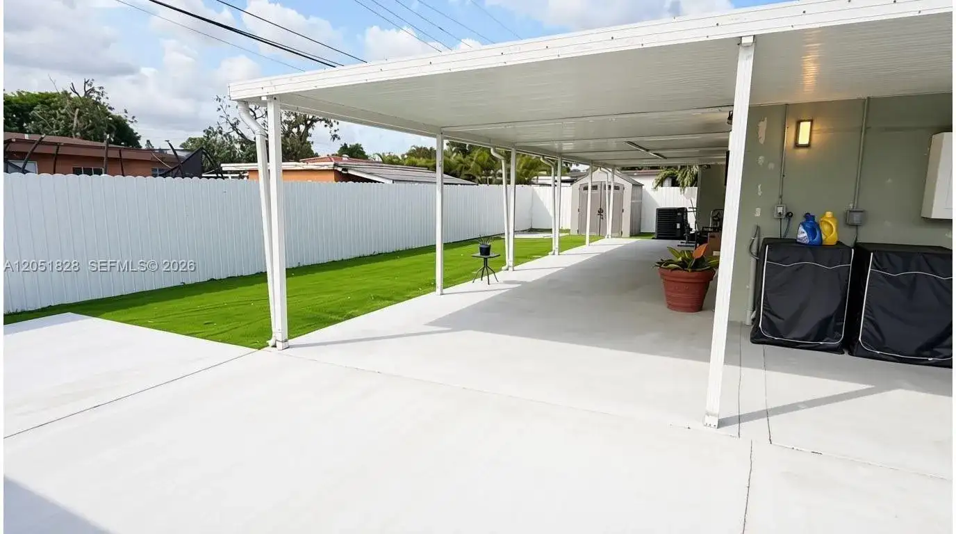 3251 NW 177th Ter, Miami Gardens FL 33056 photo 2