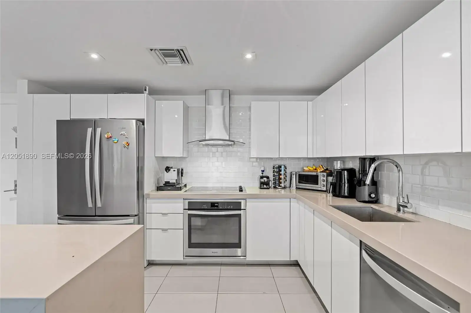 1600 NE 1st Ave # 1017, Miami FL 33132 photo 2