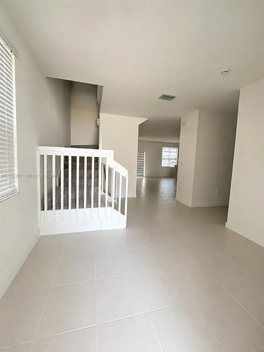 2523 SE 26th Ter, Homestead FL 33035 photo 4