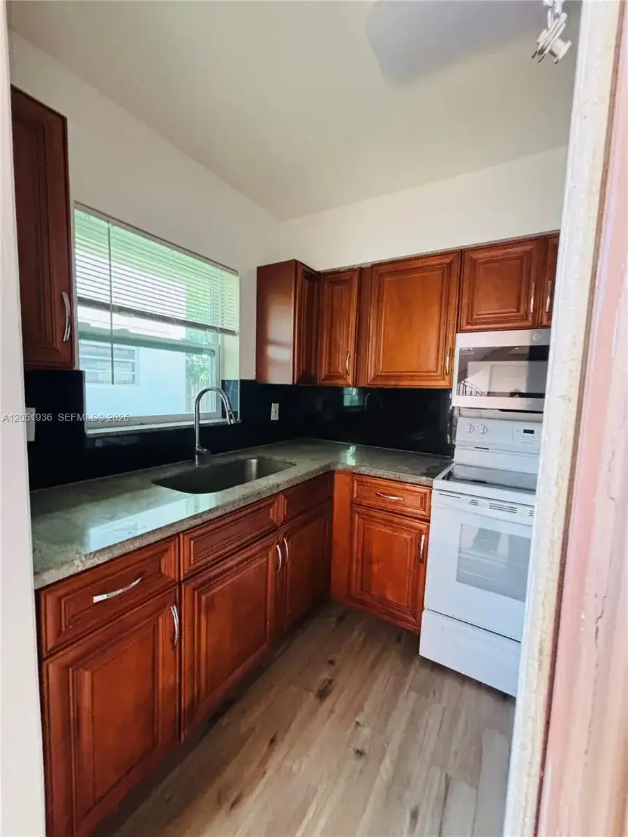 6631 SW 18th St # 103, Pembroke Pines FL 33023 photo 2
