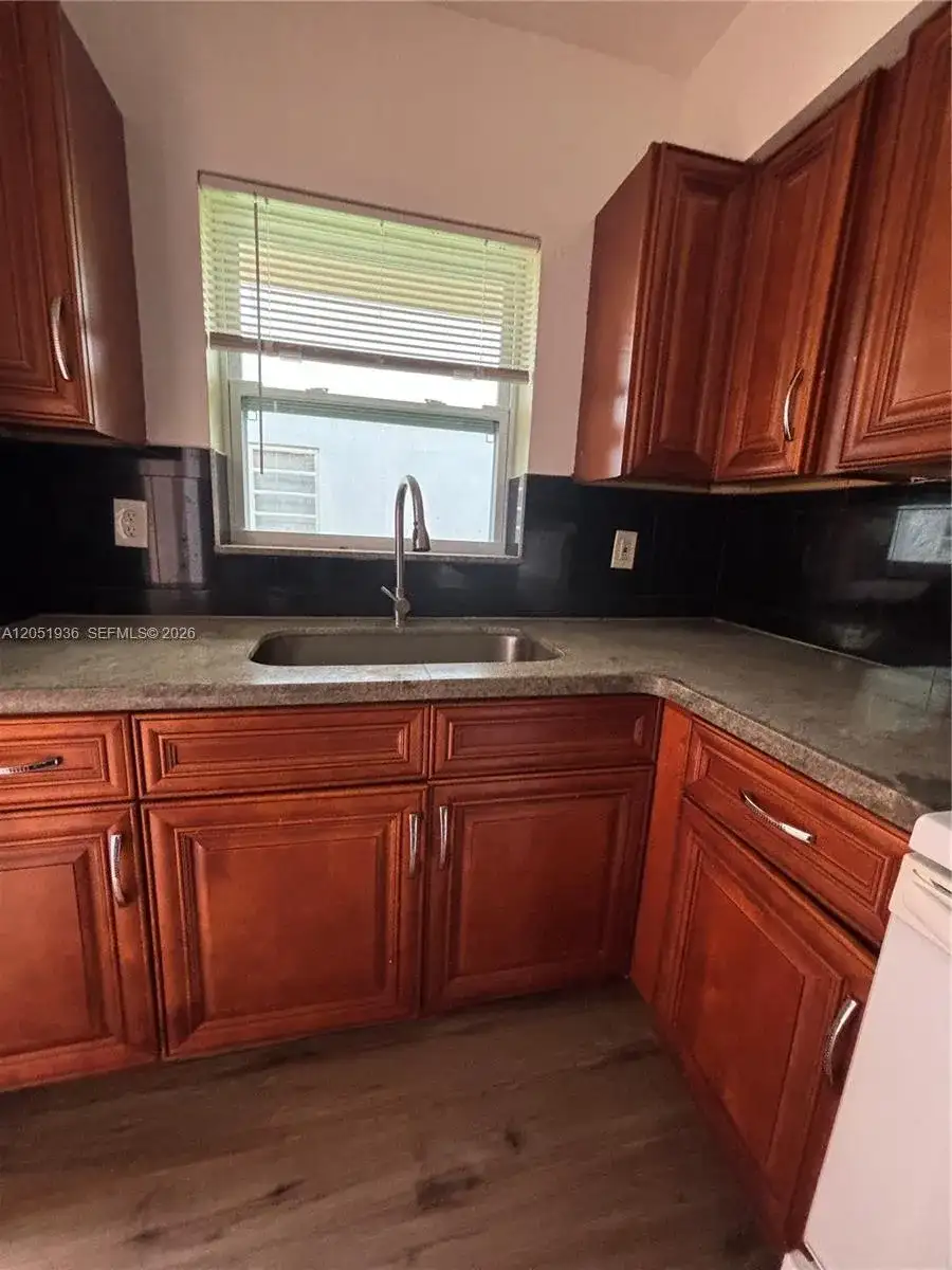 6631 SW 18th St # 103, Pembroke Pines FL 33023 photo 3