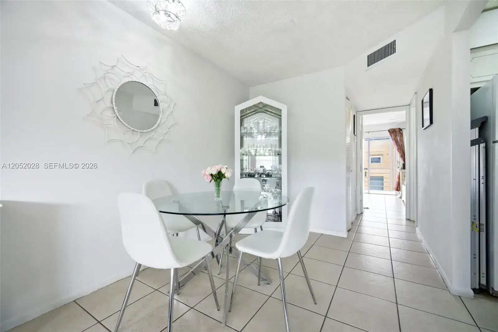 9101 Sunrise Lakes Blvd # 218, Sunrise FL 33322 photo 3