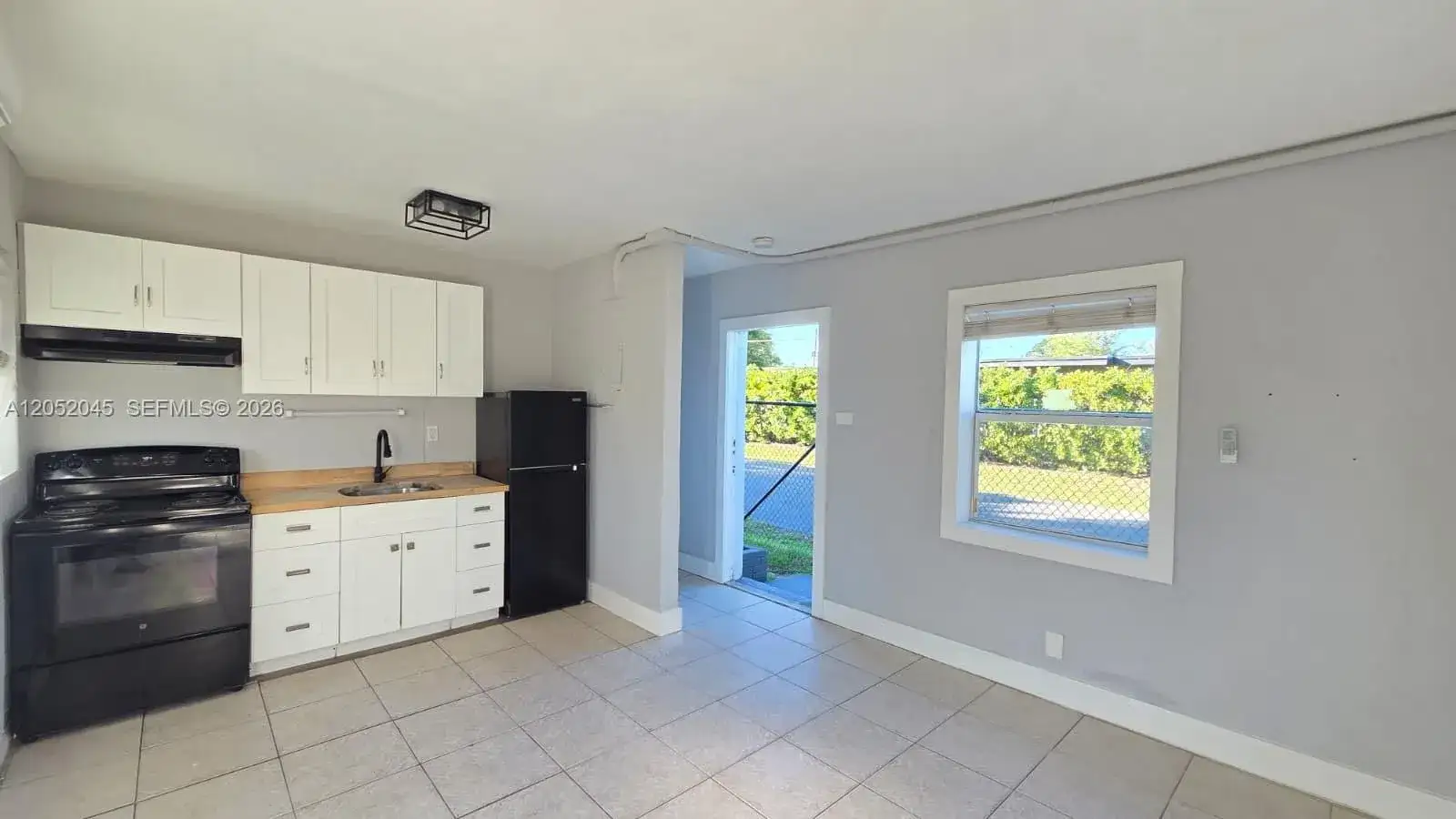 1430 NW 7th St, Fort Lauderdale FL 33311 photo 5