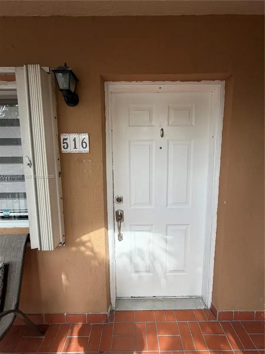 551 NW 82nd Ave # 516, Miami FL 33126 photo 3