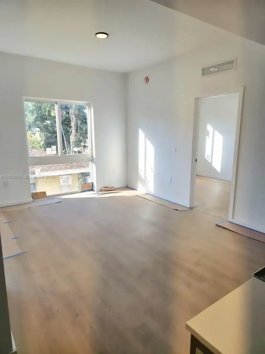 8106 NE 1st Ave # 8, Miami FL 33138 photo 3