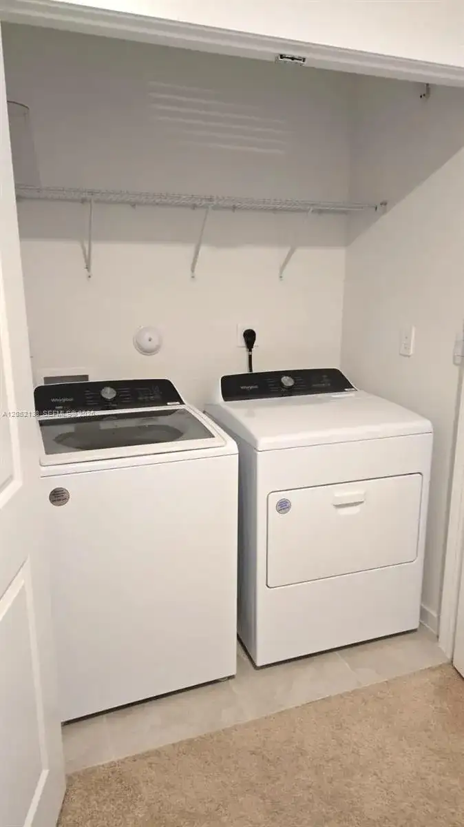 481 NE 12th St, Florida City FL 33034 photo 5