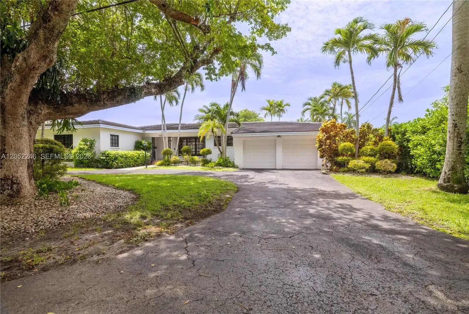 740 Jeronimo Dr, Coral Gables FL 33146 photo 3
