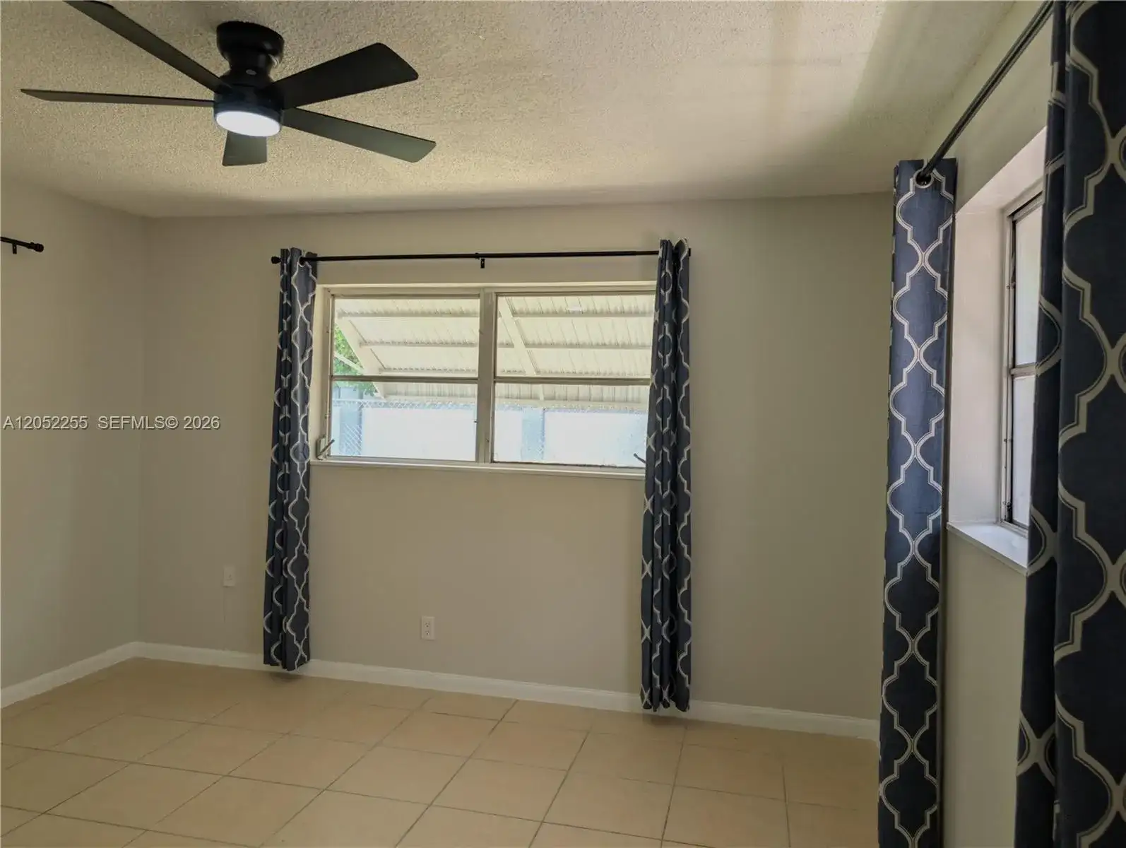 888 SW 62nd Ave, North Lauderdale FL 33068 photo 3