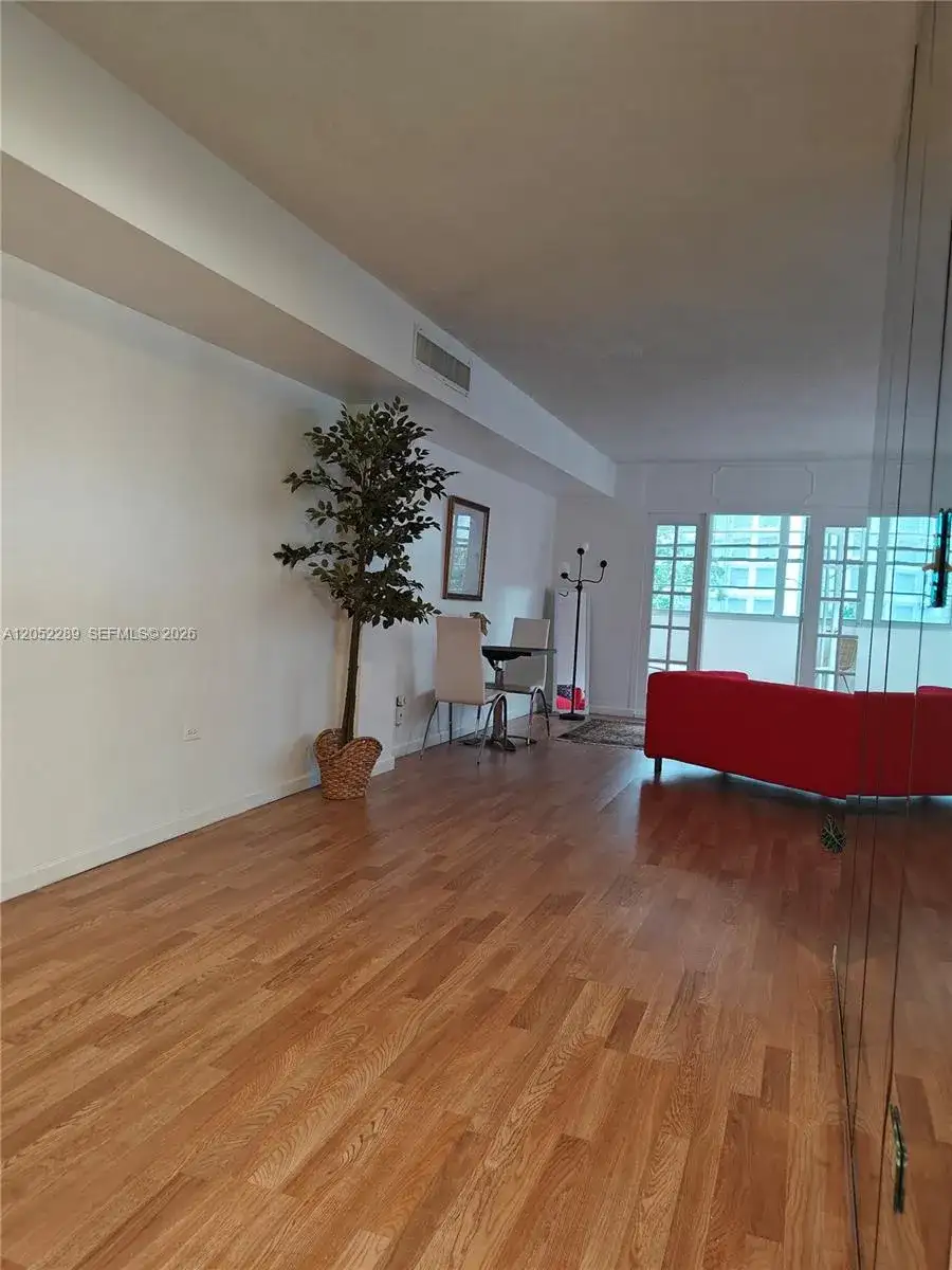 825 Brickell Bay Dr # 350, Miami FL 33131 photo 3