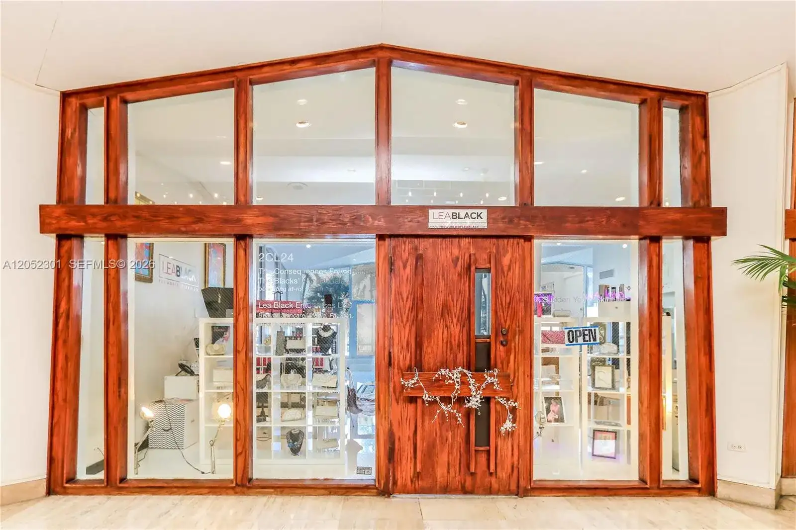801 Brickell Bay Dr # 1265, Miami FL 33131 photo 3