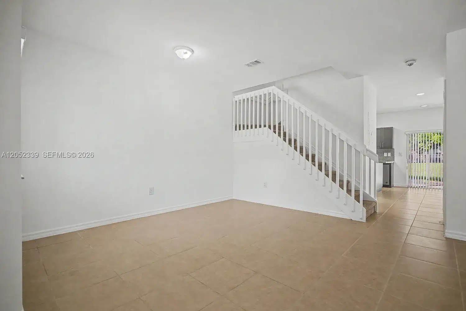 1668 SE 30th St # 1, Homestead FL 33035 photo 3