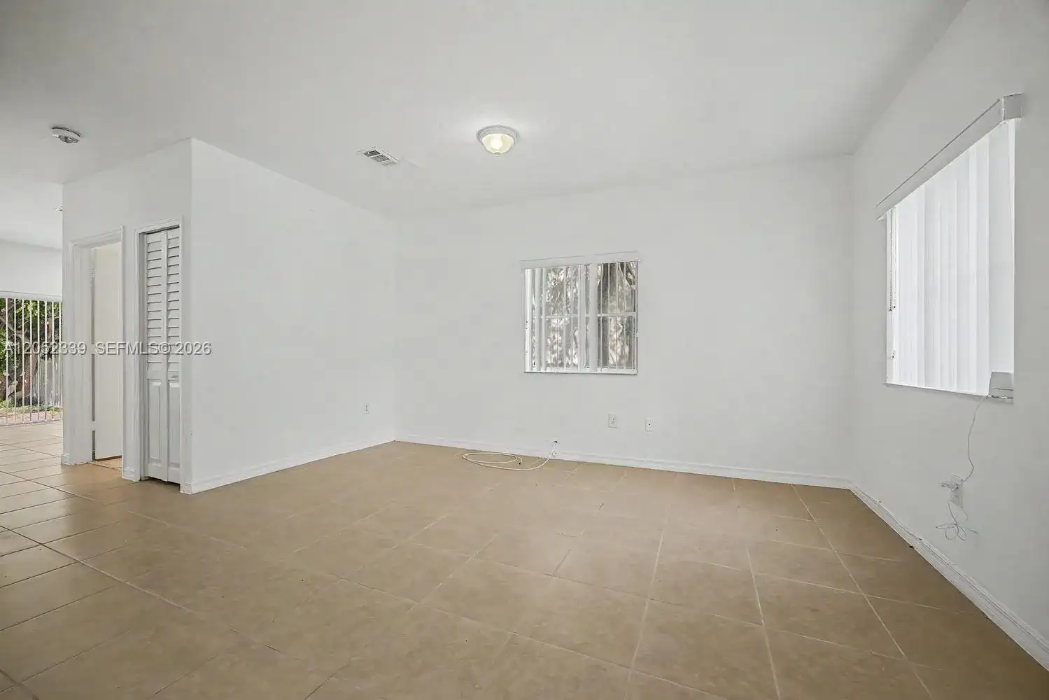 1668 SE 30th St # 1, Homestead FL 33035 photo 5