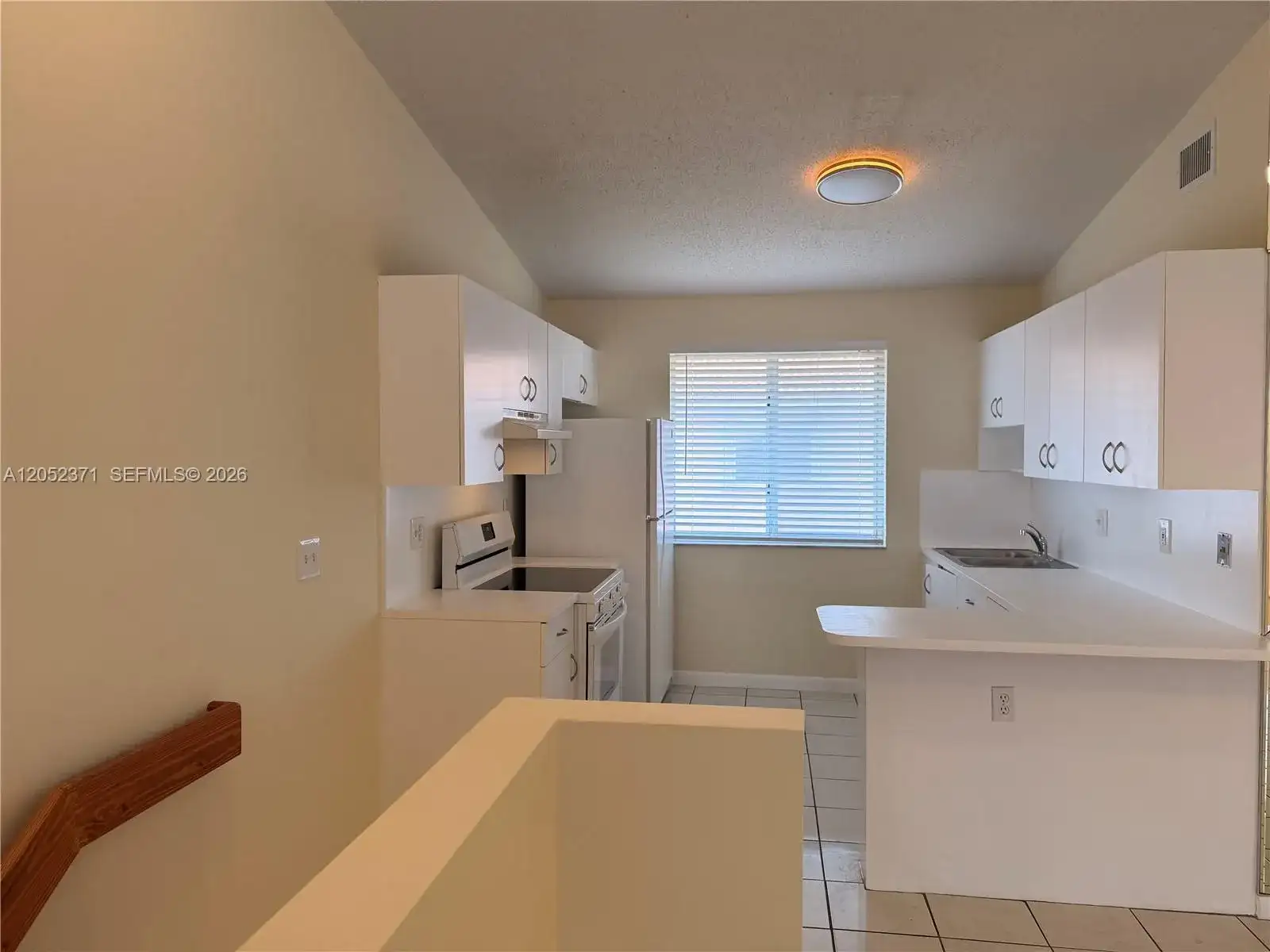 8019 Lake Dr # 202, Doral FL 33166 photo 3