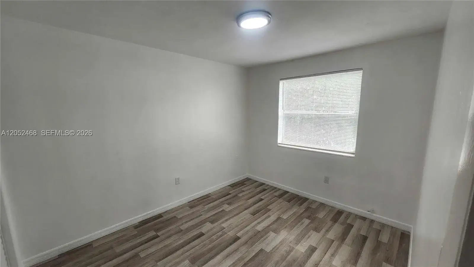 111 NW 152nd St # 16, Miami FL 33169 photo 4