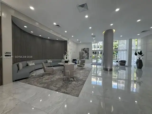 18800 NE 29th Ave # 329, Aventura FL 33180 photo 2