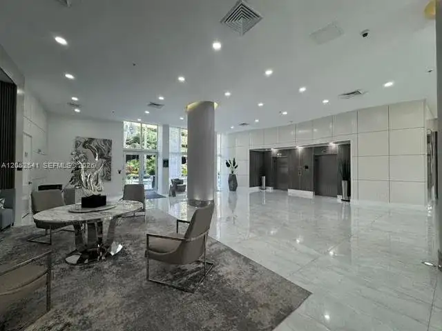 18800 NE 29th Ave # 329, Aventura FL 33180 photo 3