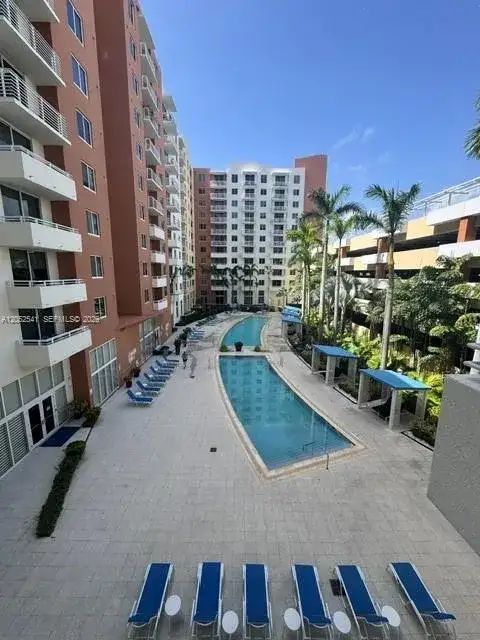 18800 NE 29th Ave # 329, Aventura FL 33180 photo 5