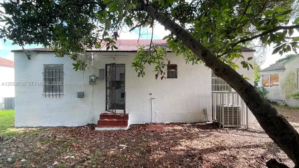 1012 NW 66th St # 0, Miami FL 33150 photo 4