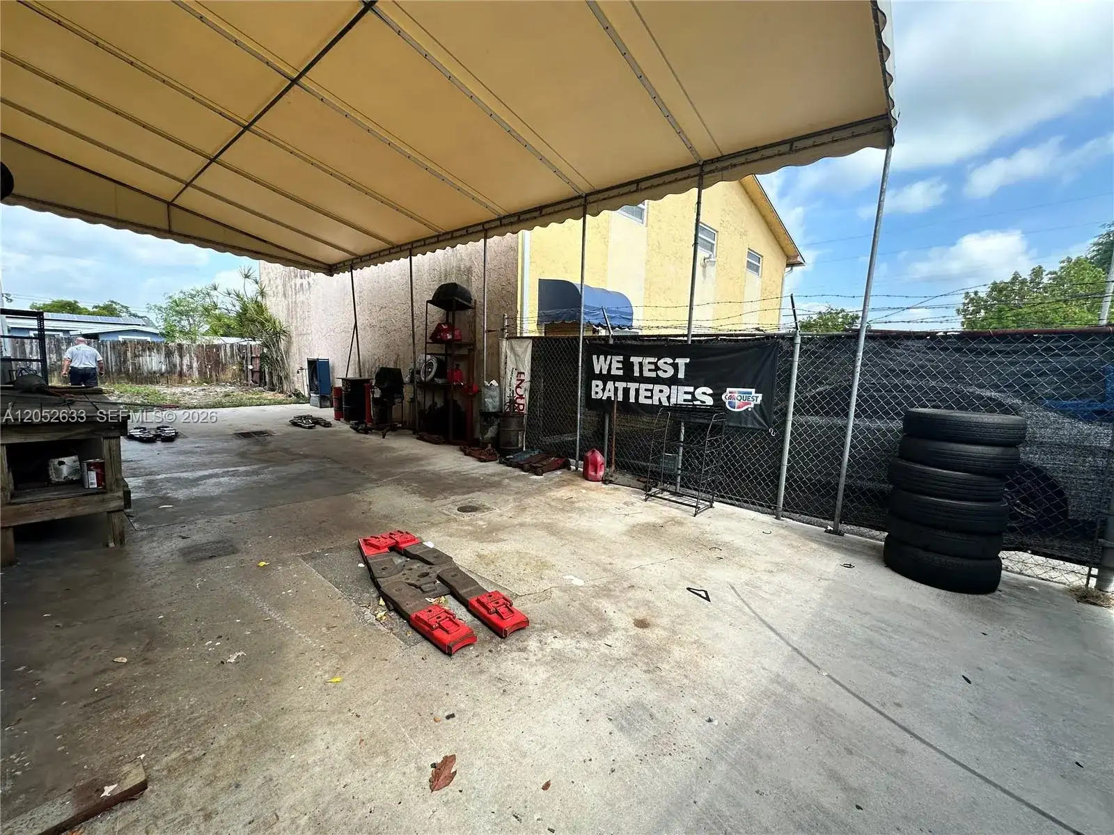 2304 SW 60th Way, Miramar FL 33023 photo 3