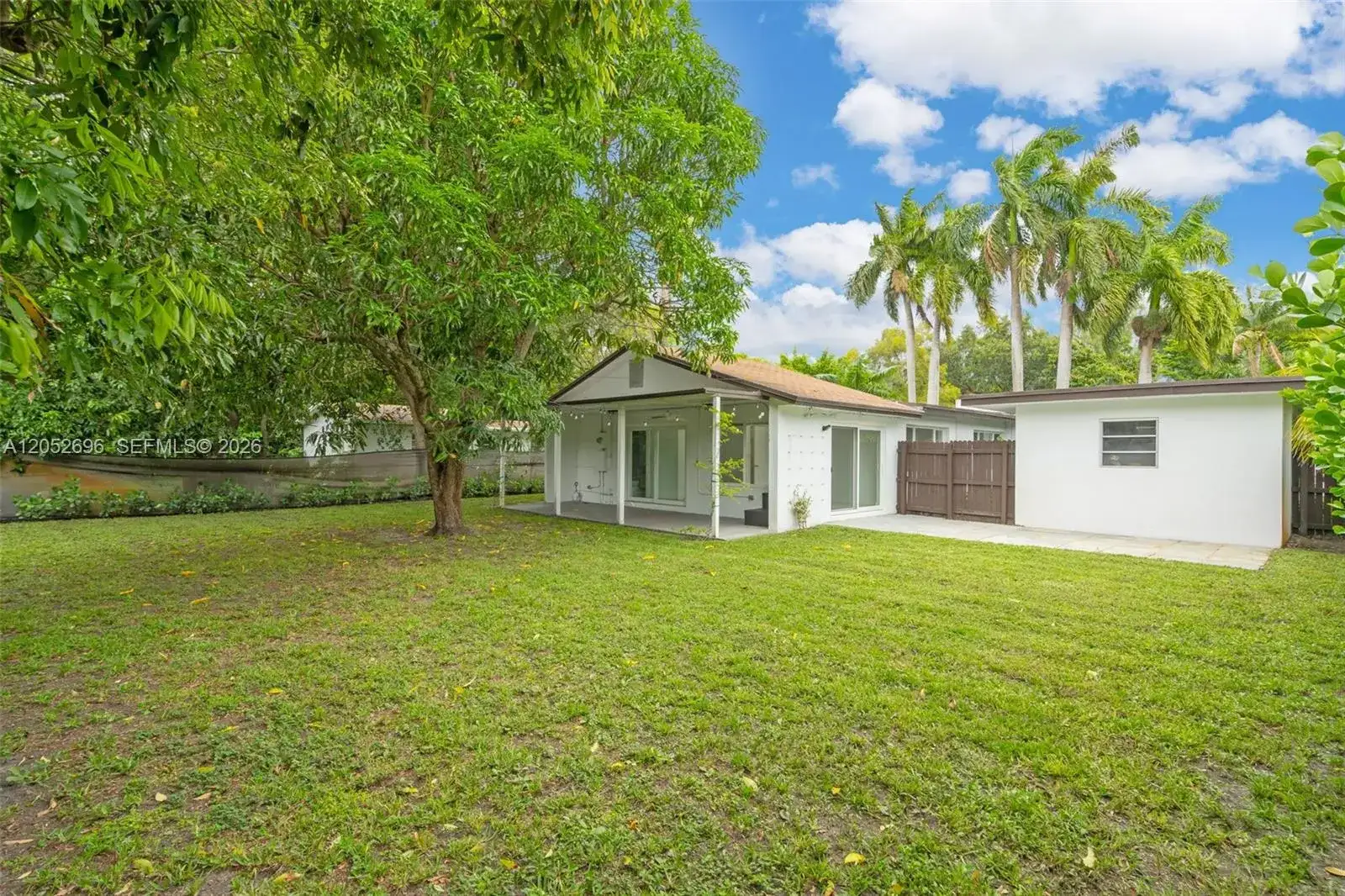 1580 NE 139th St, North Miami FL 33161 photo 3
