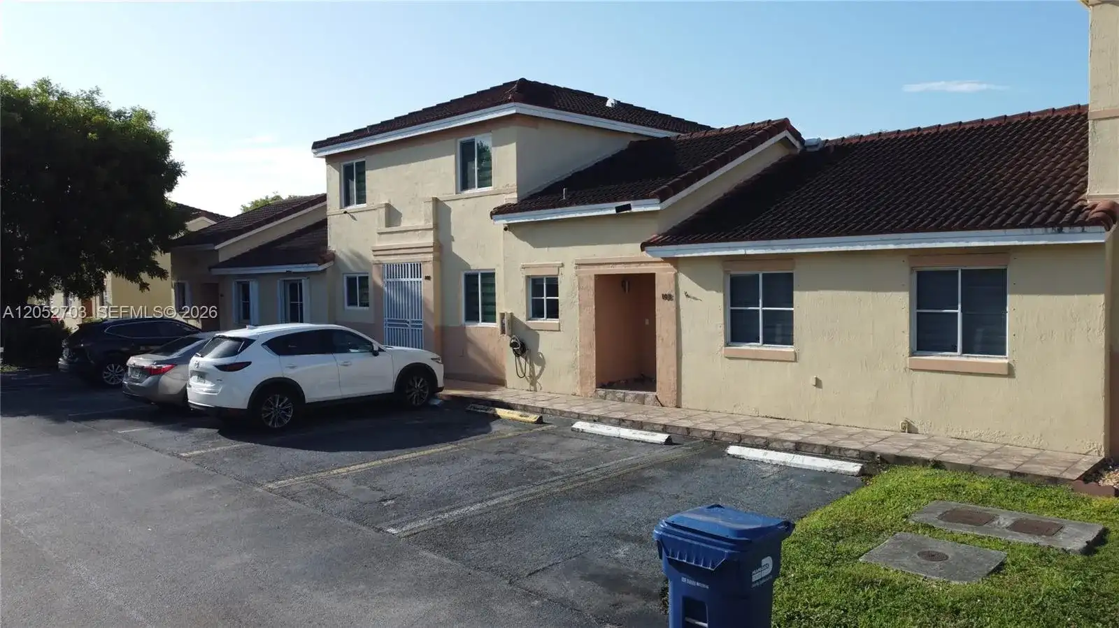 312 NW 114th Ave # 103, Sweetwater FL 33172 photo 2