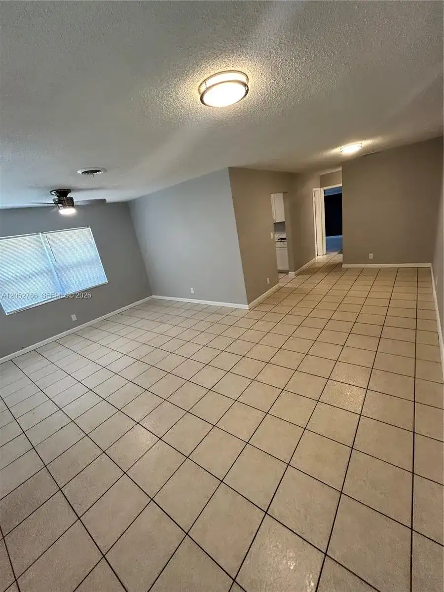 1508 NW 8th Ave # 1, Fort Lauderdale FL 33311 photo 4