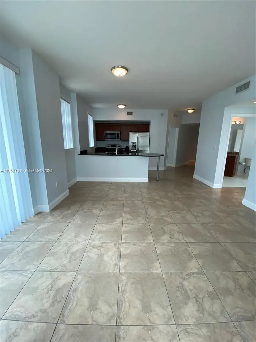 7280 SW 90th St # 501, Miami FL 33156 photo 3