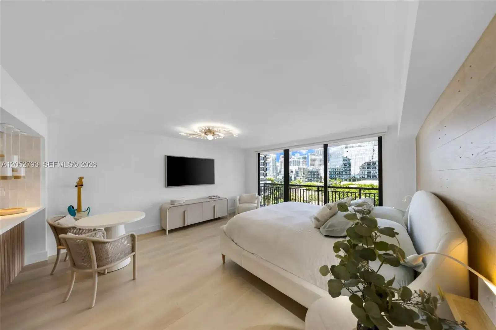 540 Brickell Key Dr # 809, Miami FL 33131 photo 2