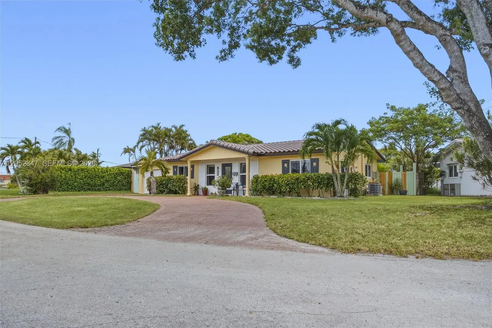 3650 NW 17th Ter, Oakland Park FL 33309 photo 4