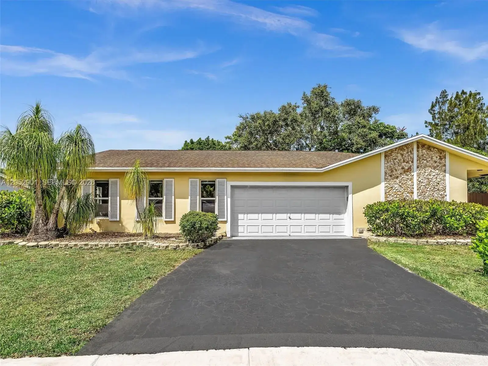 8754 SW 50th Pl, Cooper City FL 33328 photo 2