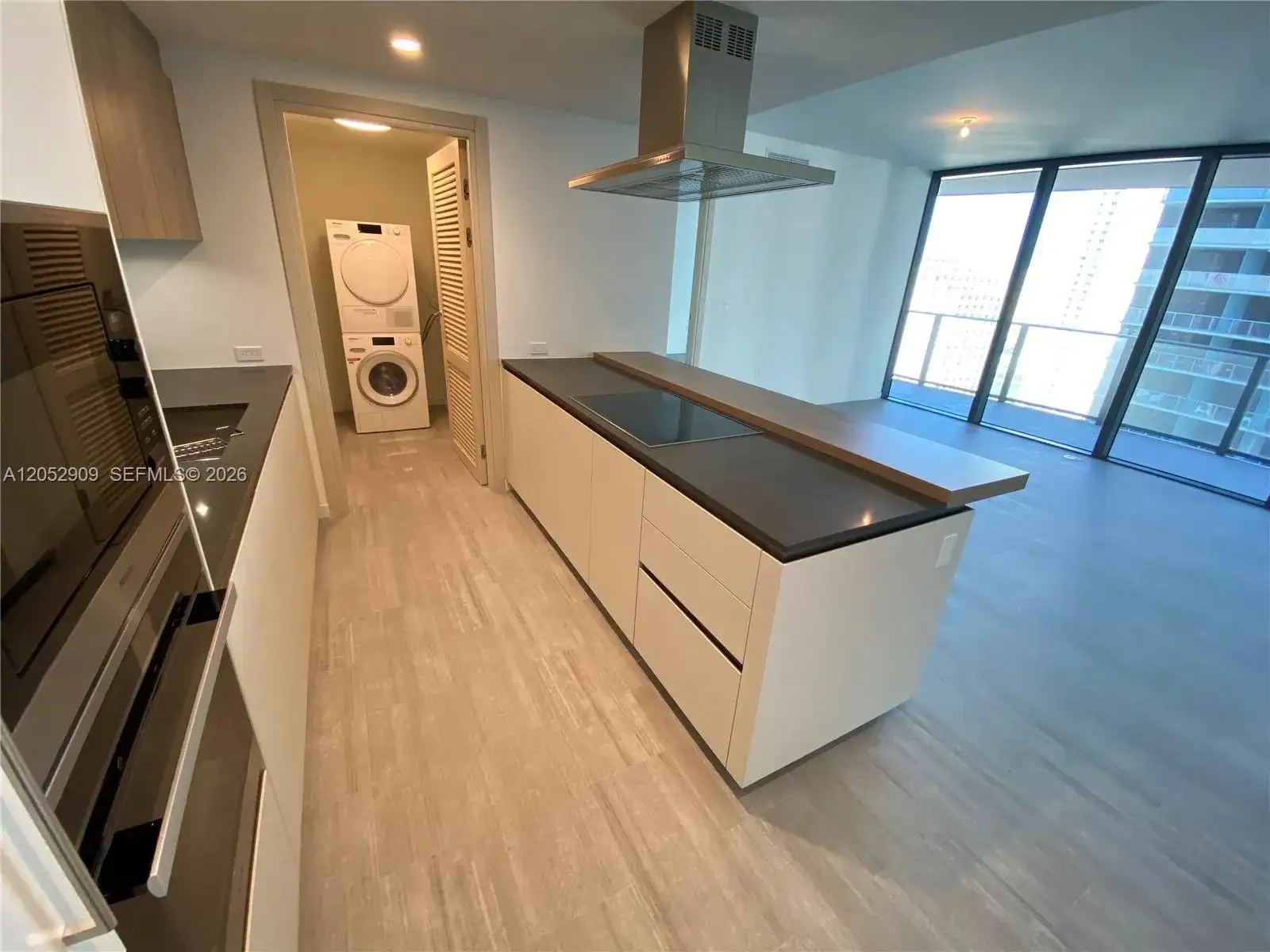 1000 BRICKELL PLAZA # 3309, Miami FL 33131 photo 2
