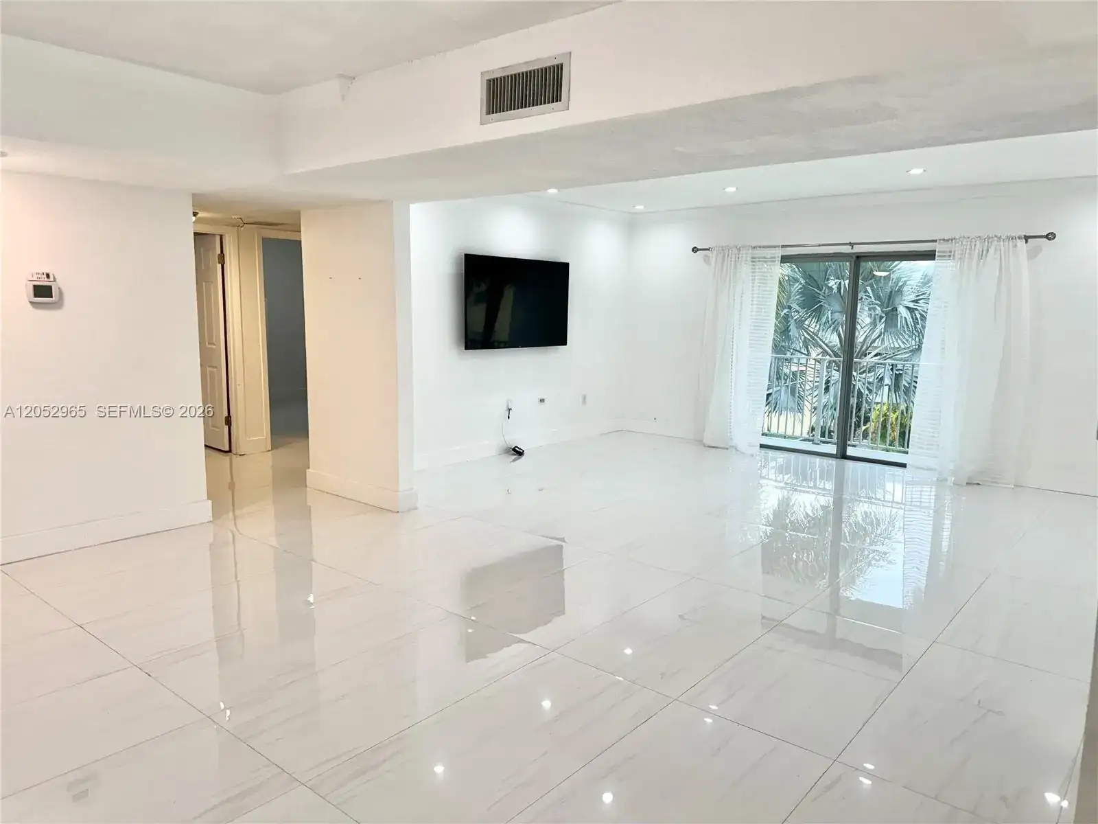 7401 SW 82nd St # 303S, Miami FL 33143 photo 3