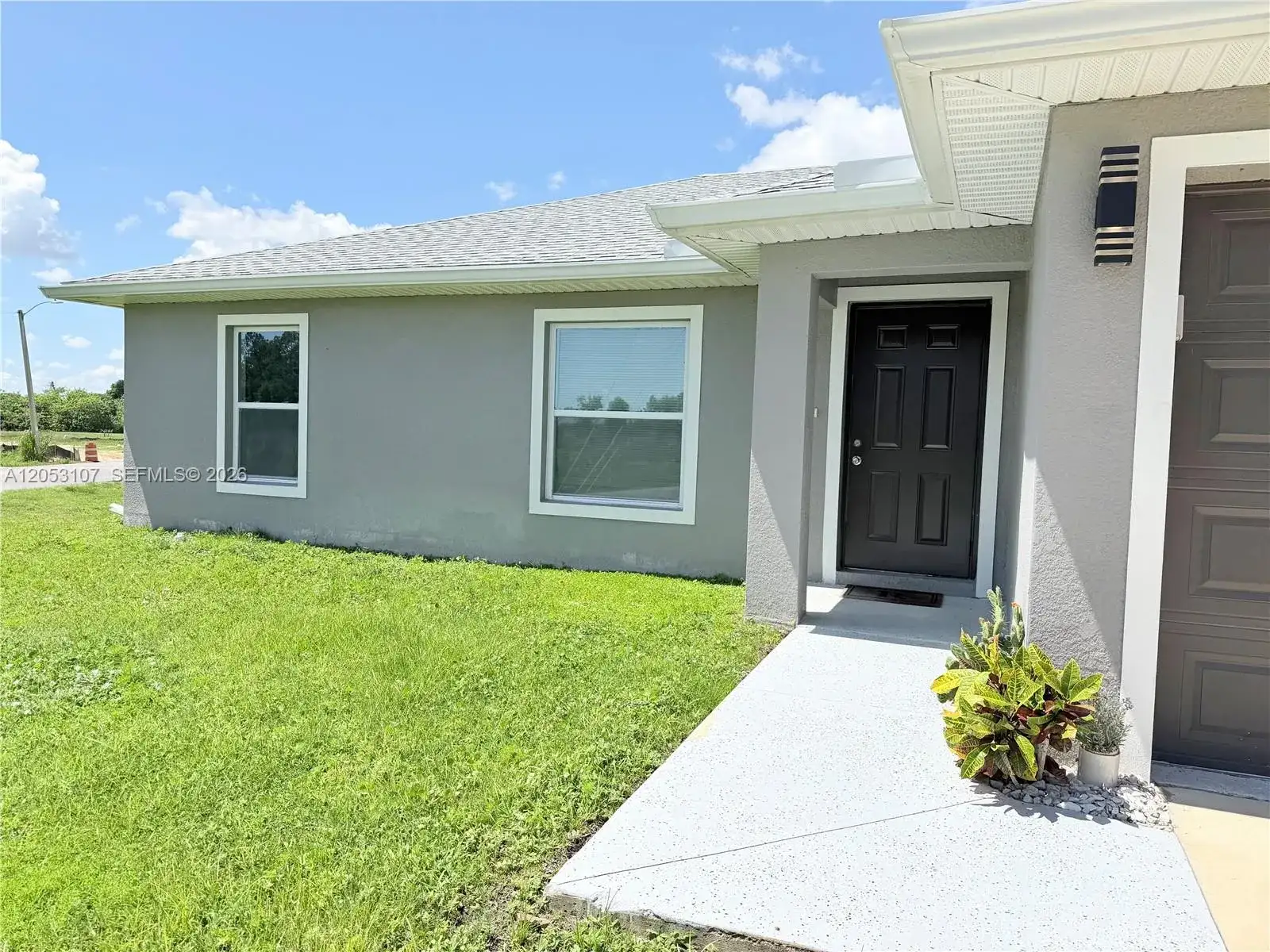 700 Connecticut, Lehigh Acres FL 33936 photo 3