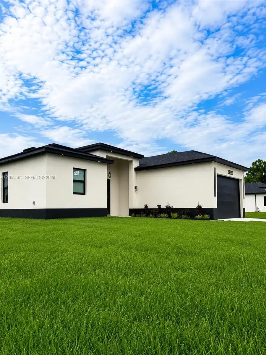 2920 SW 30th st, Lehigh Acres FL 33976 photo 3