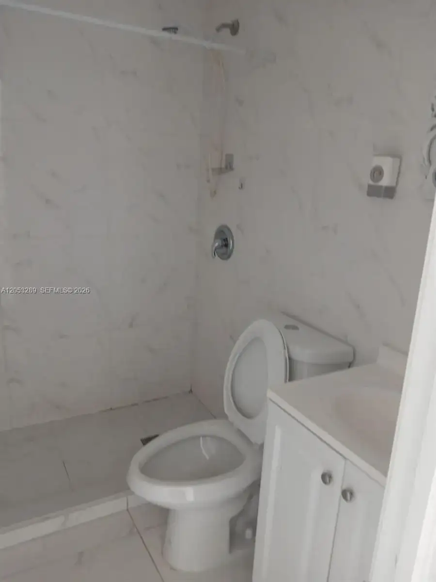 2311 NE 135 Th Ter, North Miami Beach FL 33181 photo 3