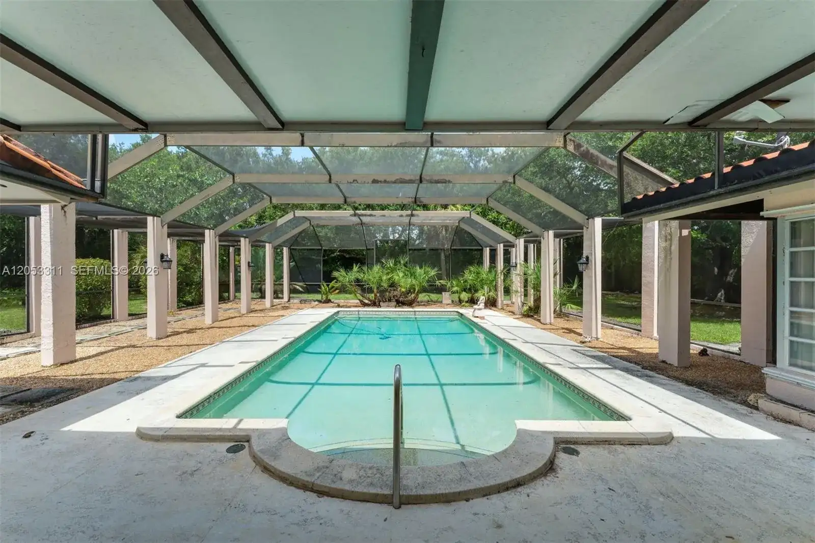 11950 SW 67 Ct, Pinecrest FL 33156 photo 5