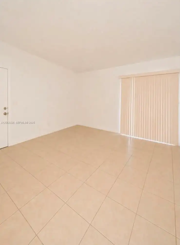 3043 SW 147th Pl, Miami FL 33185 photo 5