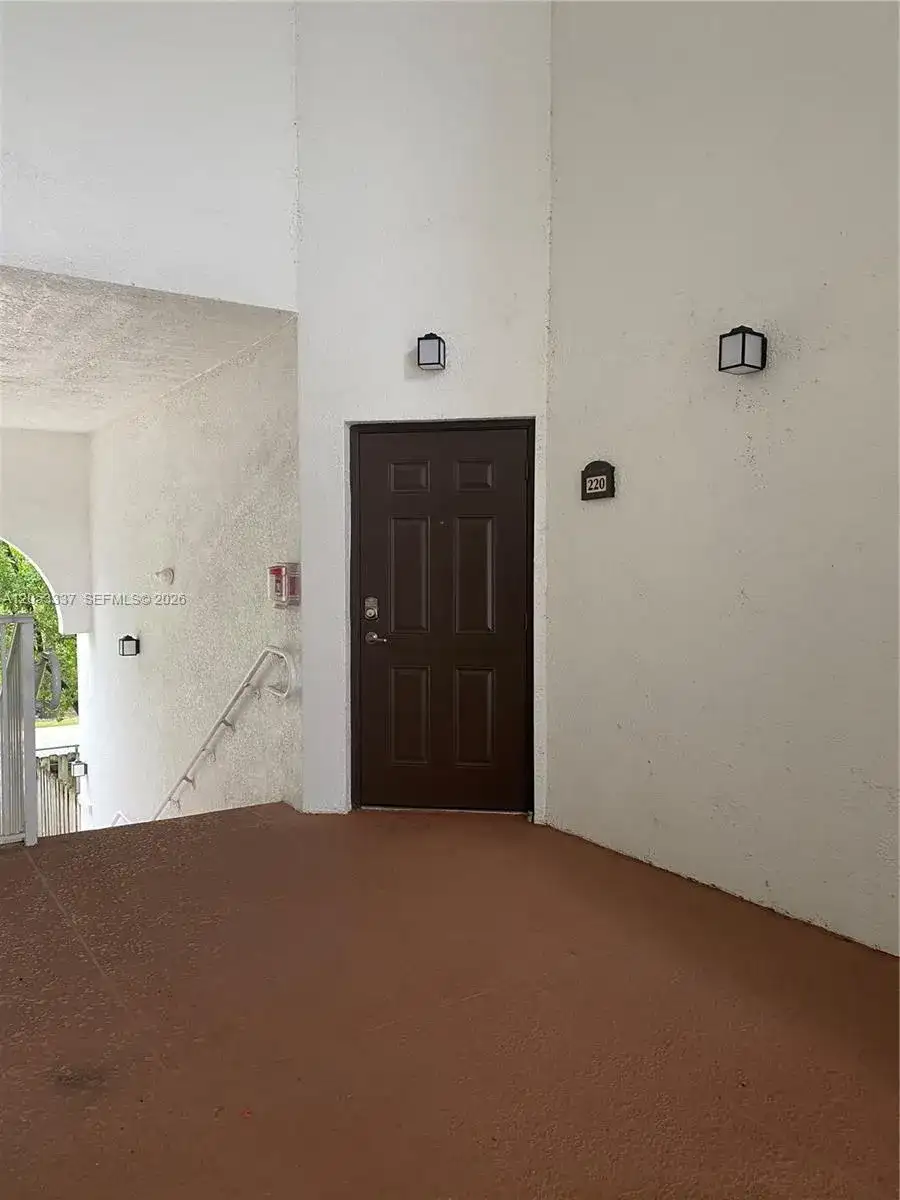 8960 NW 97th Ave # 220, Doral FL 33178 photo 2