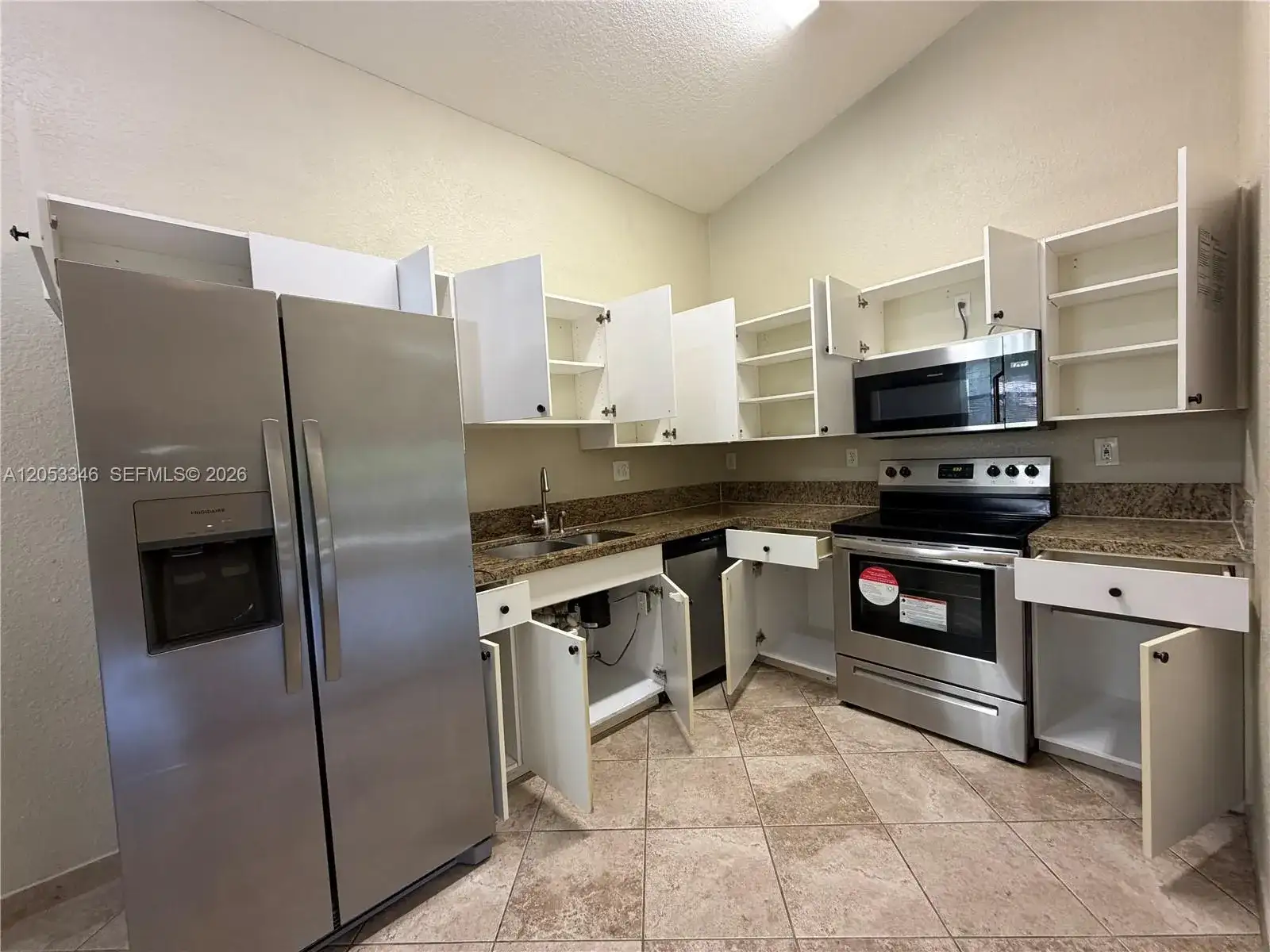 5855 Eagle Cay Ter, Coconut Creek FL 33073 photo 2