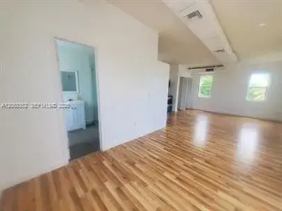 101 SE 2nd St # 2, Dania Beach FL 33004 photo 4