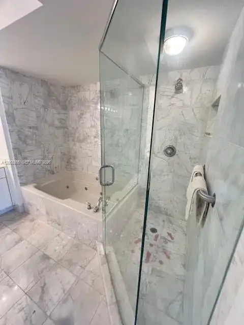 3600 Yacht Club Dr # 504, Aventura FL 33180 photo 3