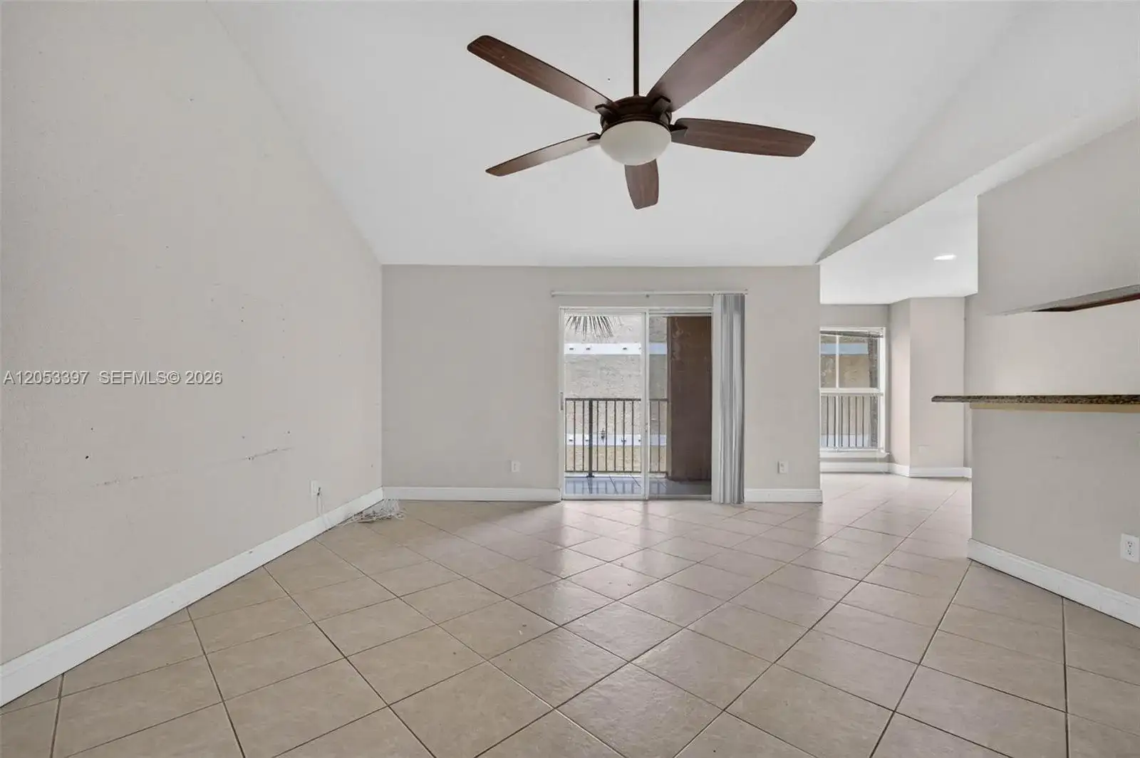 995 Riverside Dr # 120, Coral Springs FL 33071 photo 4