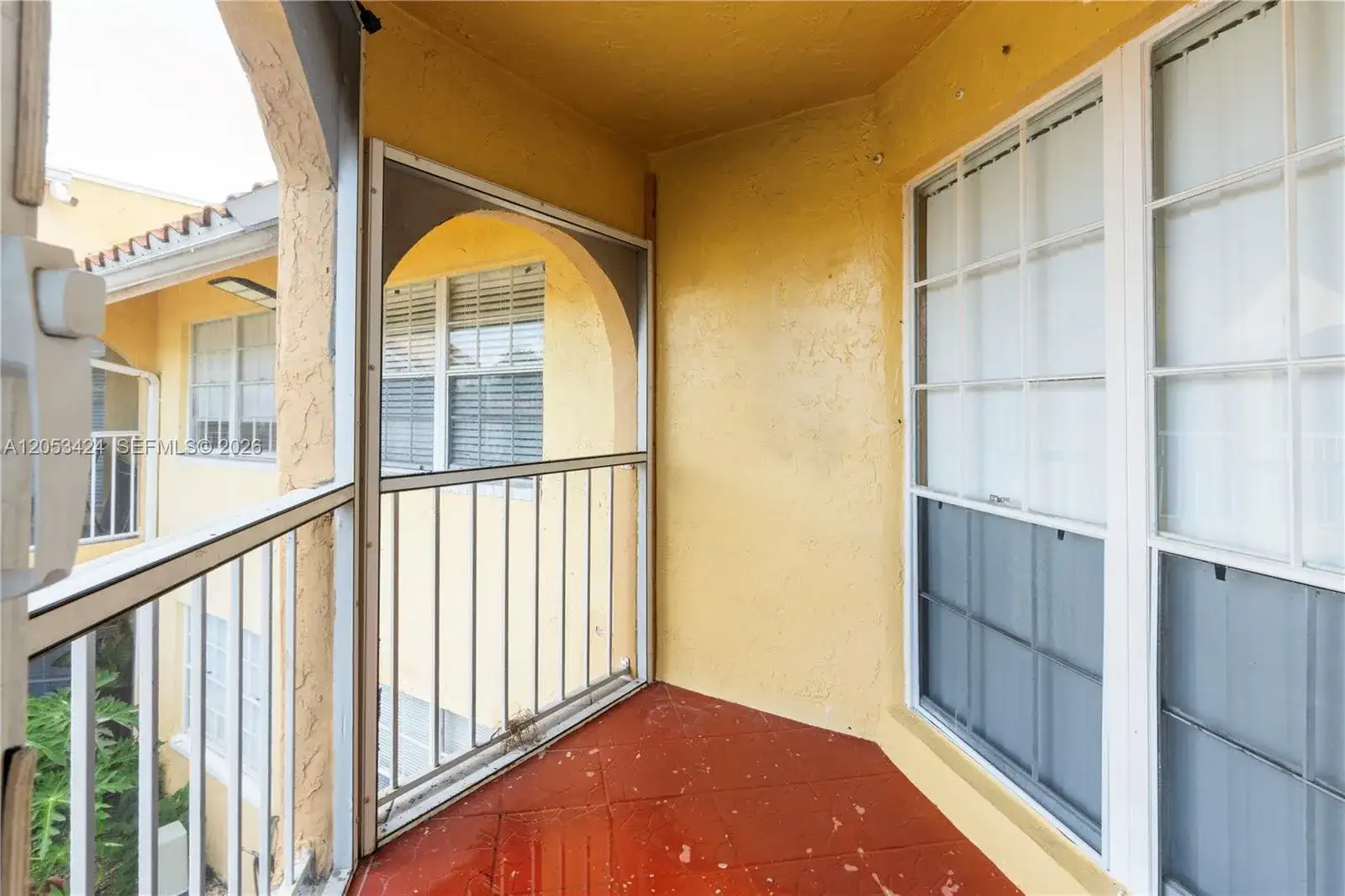 15635 SW 74th Cir Dr # 12, Miami FL 33193 photo 2