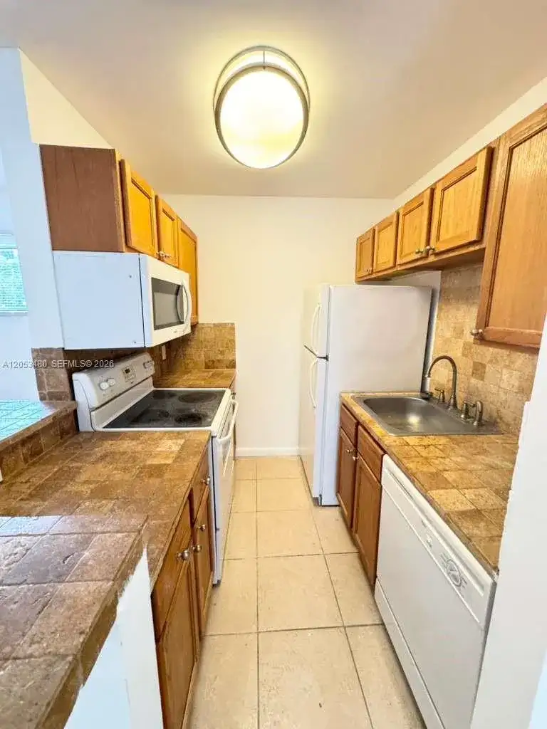 31 Crossings Cir # G, Boynton Beach FL 33435 photo 5