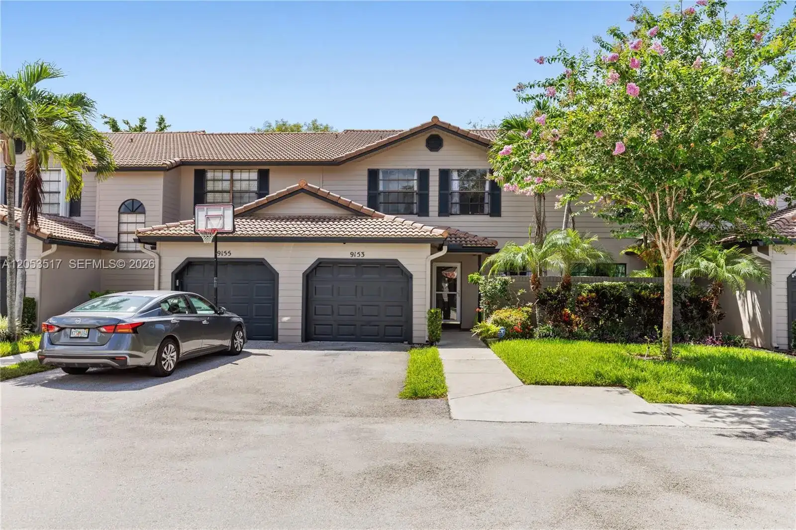 9153 Vineyard Lake Dr, Plantation FL 33324 photo 3