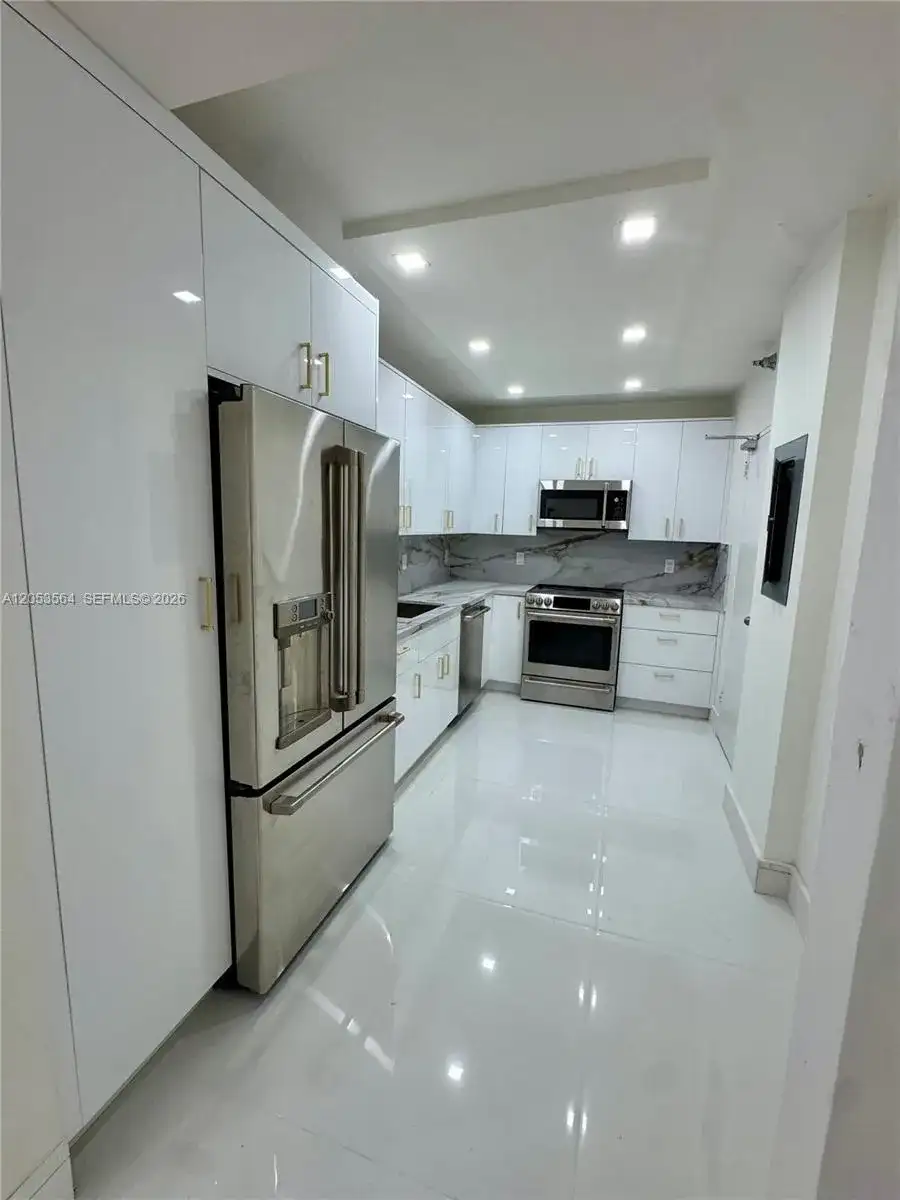 10185 Collins Ave # 606, Bal Harbour FL 33154 photo 5