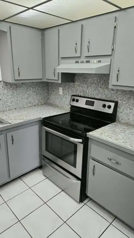 13707 Kendale Lakes Cir, Miami FL 33183 photo 5