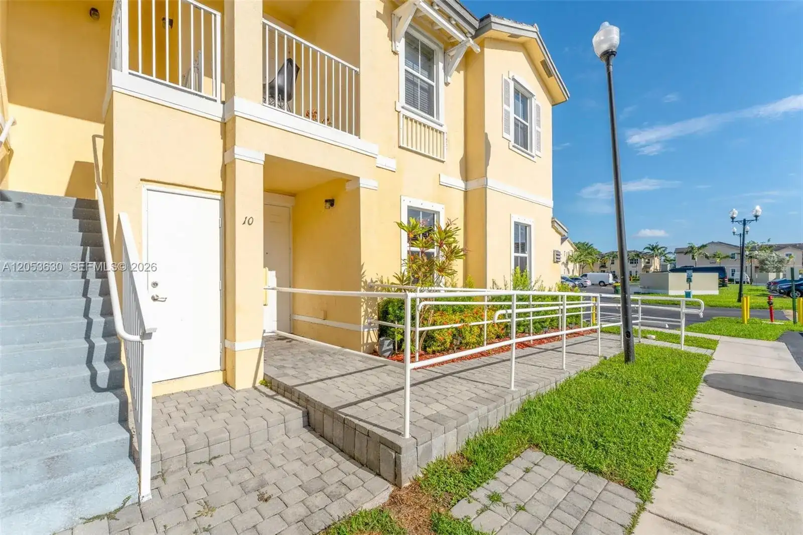 134 SE 28th Ter # 10, Homestead FL 33033 photo 2