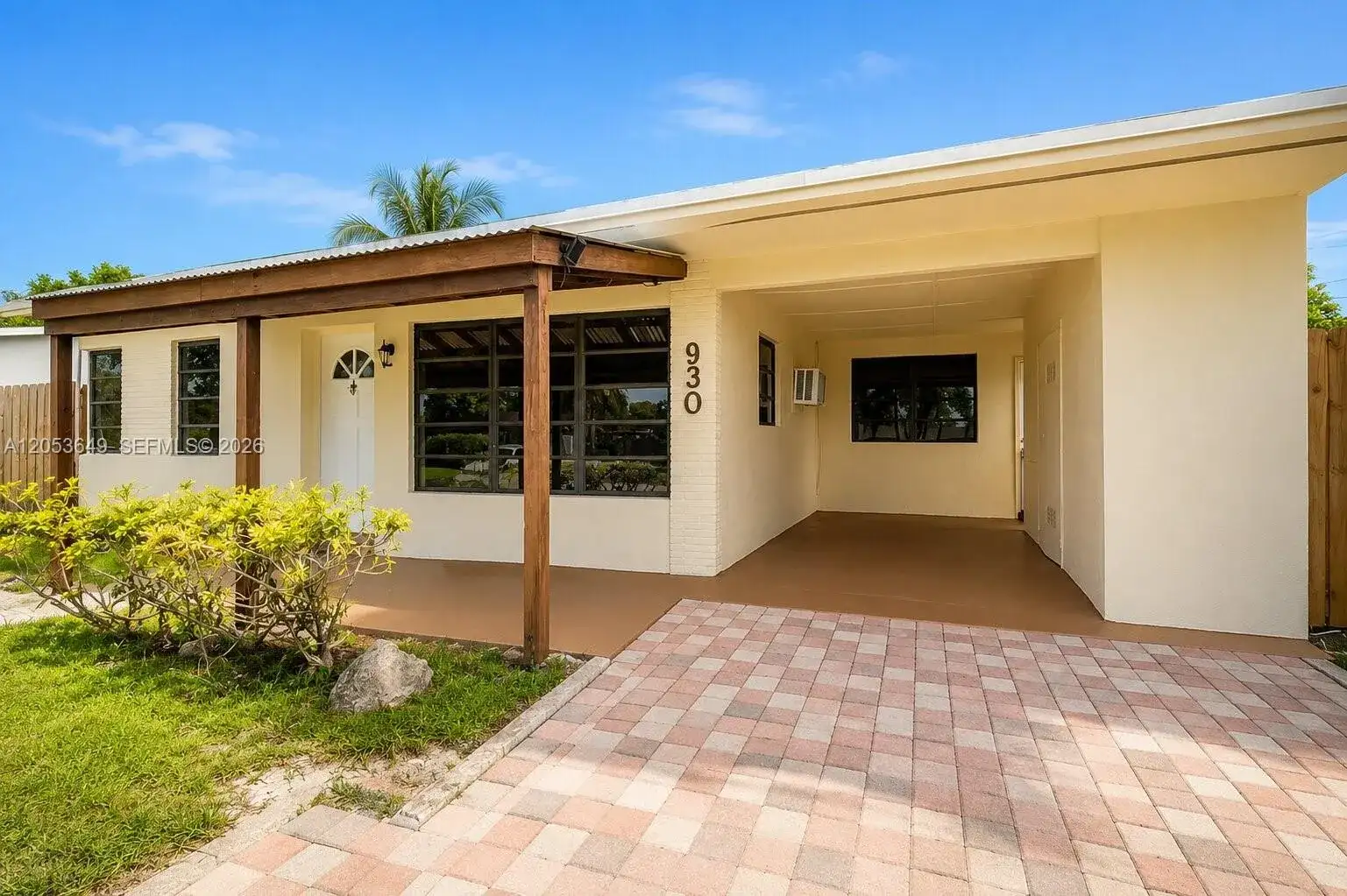930 NE 23rd Ct, Pompano Beach FL 33064 photo 5