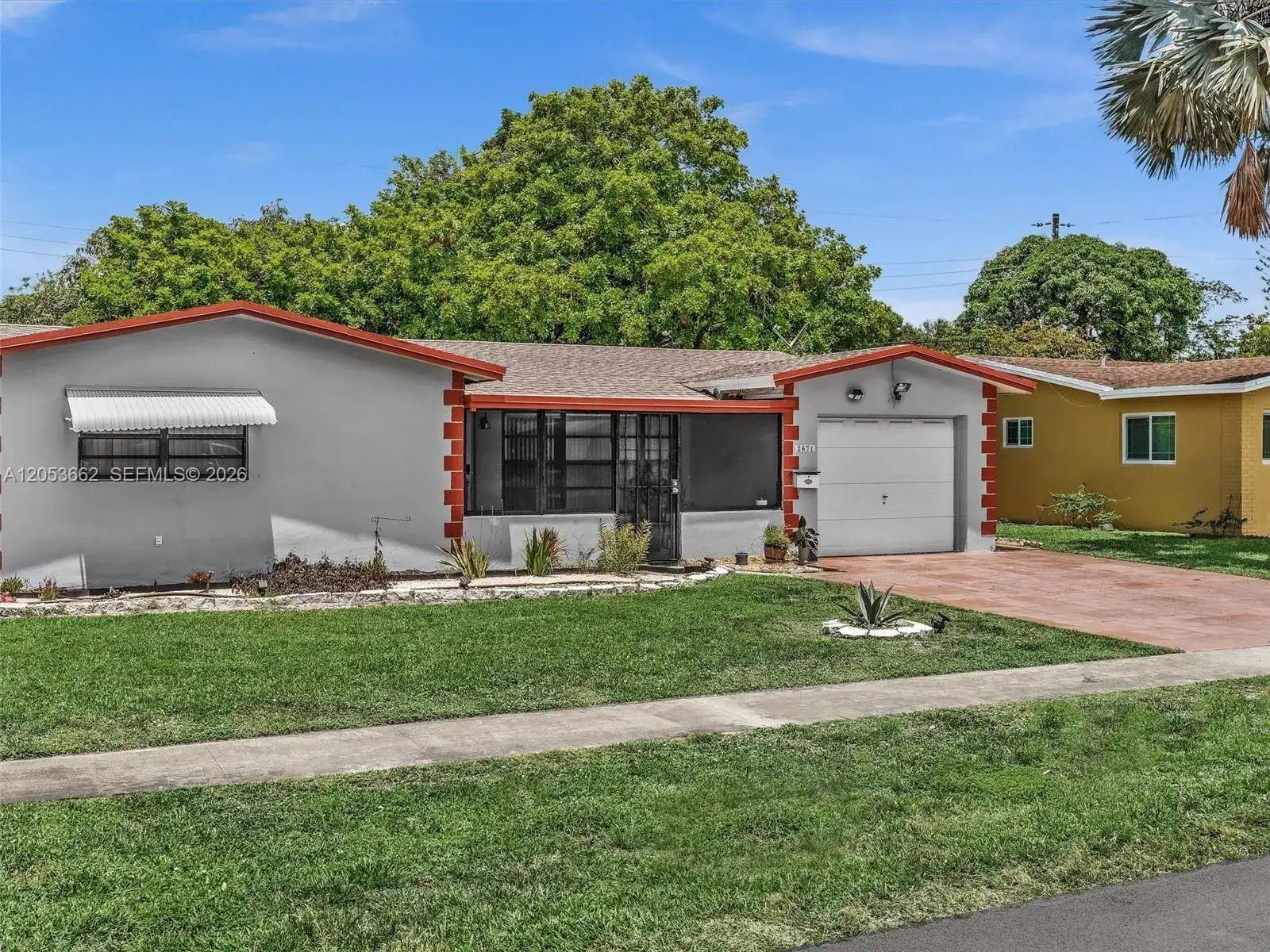 2671 NW 44th Terrace, Lauderhill FL 33313 photo 2